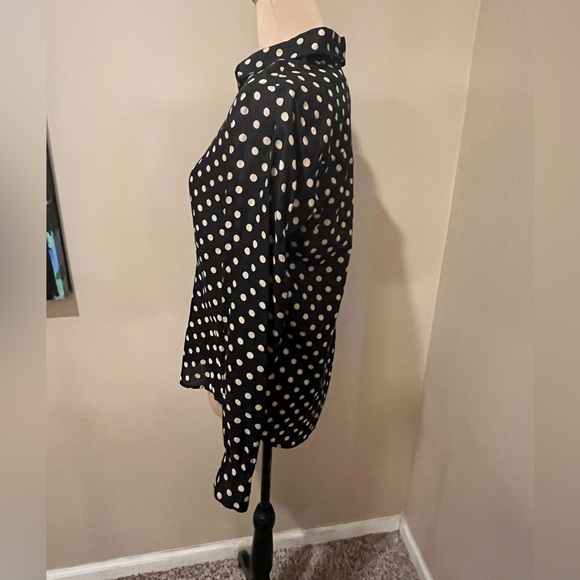 J Crew Polka Dot Silk Collared Pop Over - Black and Cream, size 0 - Picture 4 of 8